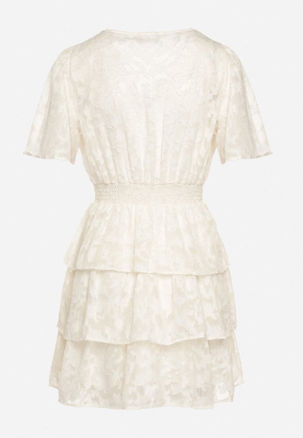 Born2be - Jasnobeżowa Rozkloszowana Sukienka z Trójkątnym Dekoltem z Gumką w Pasie i Falbankami Crapia. Okazja: na spacer. Typ kołnierza: kołnierz z falbankami. Kolor: beżowy. Długość rękawa: krótki rękaw. Styl: wizytowy