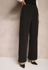 Renee - Czarne Spodnie Garniturowe High Waist z Kieszeniami Denera. Okazja: na imprezę, na spotkanie biznesowe. Stan: podwyższony. Kolor: czarny. Długość: długie. Wzór: paski. Styl: biznesowy, klasyczny, elegancki #4