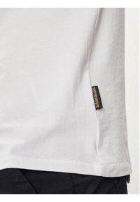 Napapijri T-Shirt S-Gras NP0A4HQN Biały Regular Fit. Kolor: biały. Materiał: bawełna #4