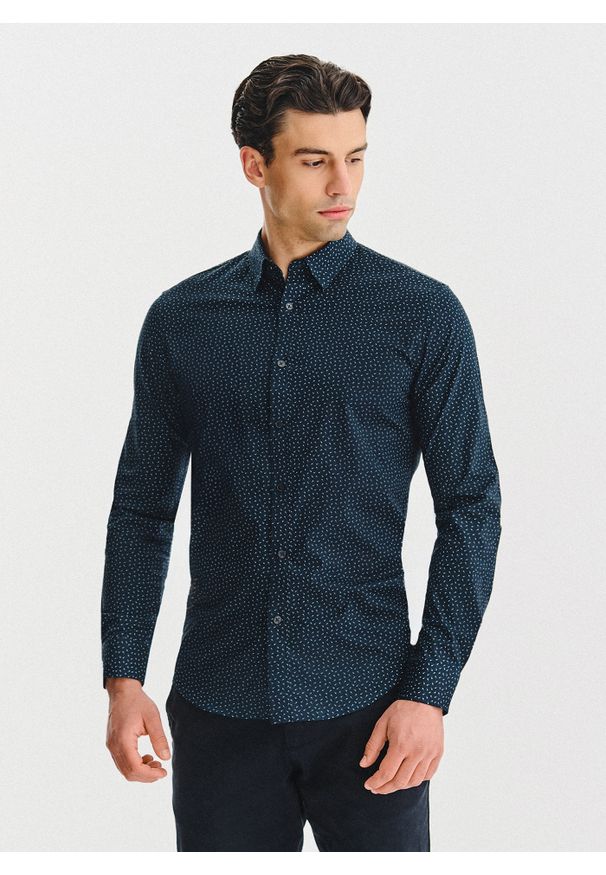 Pako Lorente - PAKO LORENTE – Granatowa koszula we wzór geometryczny. Kolor: niebieski. Materiał: bawełna, elastan. Długość rękawa: długi rękaw. Długość: długie. Wzór: geometria