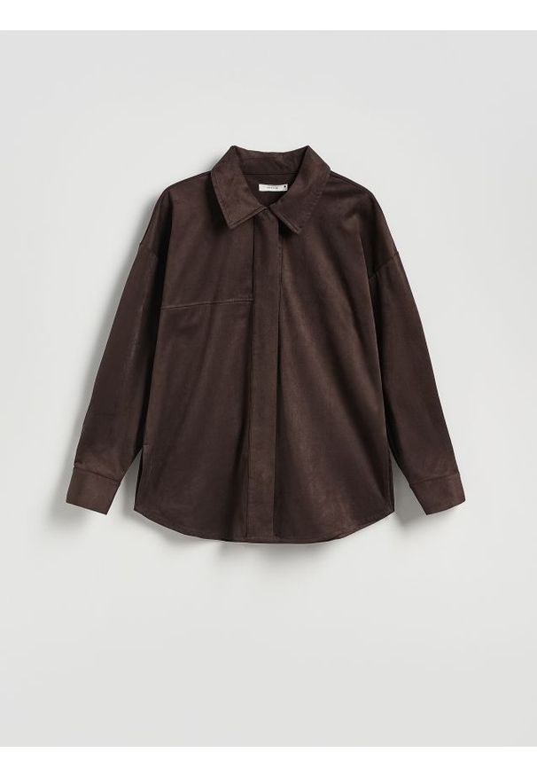Reserved - Koszula z imitacji zamszu - ciemnobrązowy. Kolor: brązowy. Materiał: zamsz