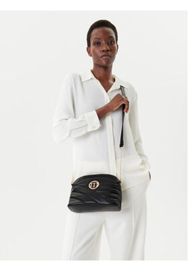 Monnari Torebka TORIMP0-24W-BAG1610-K020D000-R00 Czarny. Kolor: czarny. Materiał: skórzane