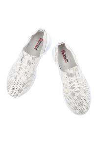 Półbuty damskie Artiker, skóra naturalna perforowana cholewka sznurowane lekka elastyczna podeszwa sportowy fason, białe, 58C0156. Kolor: biały. Materiał: skóra. Szerokość cholewki: normalna #4