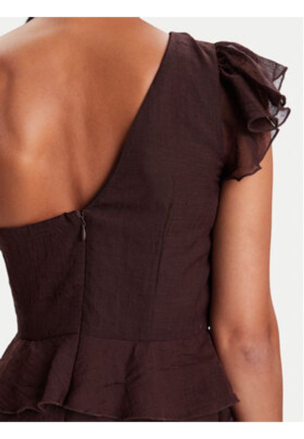 Vero Moda Sukienka koktajlowa Sabrina 10343819 Brązowy Regular Fit. Kolor: brązowy. Materiał: syntetyk. Styl: wizytowy