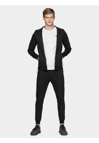 4f - Spodnie dresowe męskie. Kolor: czarny. Materiał: dresówka. Sport: fitness #1