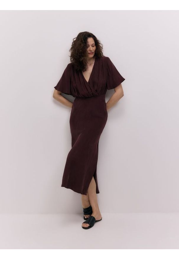 Reserved - Sukienka z cupro - mahoniowy. Kolor: brązowy. Materiał: wiskoza, tkanina. Typ sukienki: proste