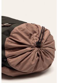 Doughnut - Plecak American Vintage Cordura. Kolor: zielony. Materiał: materiał. Wzór: paski, gładki. Styl: vintage #5