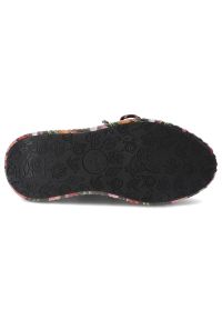 Czerwone Sneakersy Laura Vita Stylowe Obuwie Damskie. Zapięcie: zamek. Kolor: czerwony. Wzór: kwiaty. Styl: elegancki #3