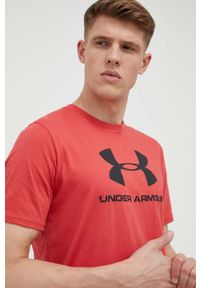 Under Armour t-shirt męski kolor bordowy z nadrukiem 1329590-100. Kolor: czerwony. Wzór: nadruk #1