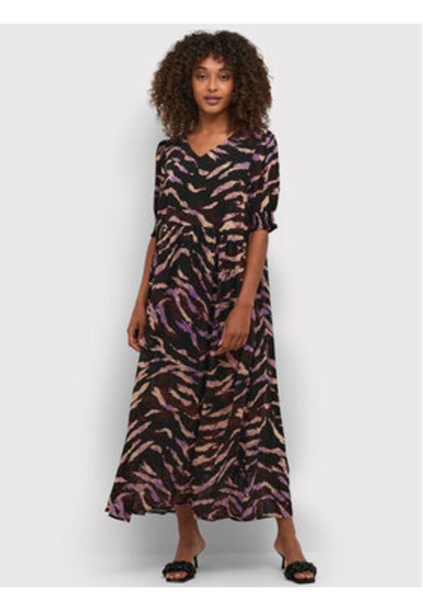 Kaffe Sukienka codzienna Neferi 10506600 Czarny Relaxed Fit. Okazja: na co dzień. Kolor: czarny. Materiał: syntetyk. Typ sukienki: proste. Styl: casual