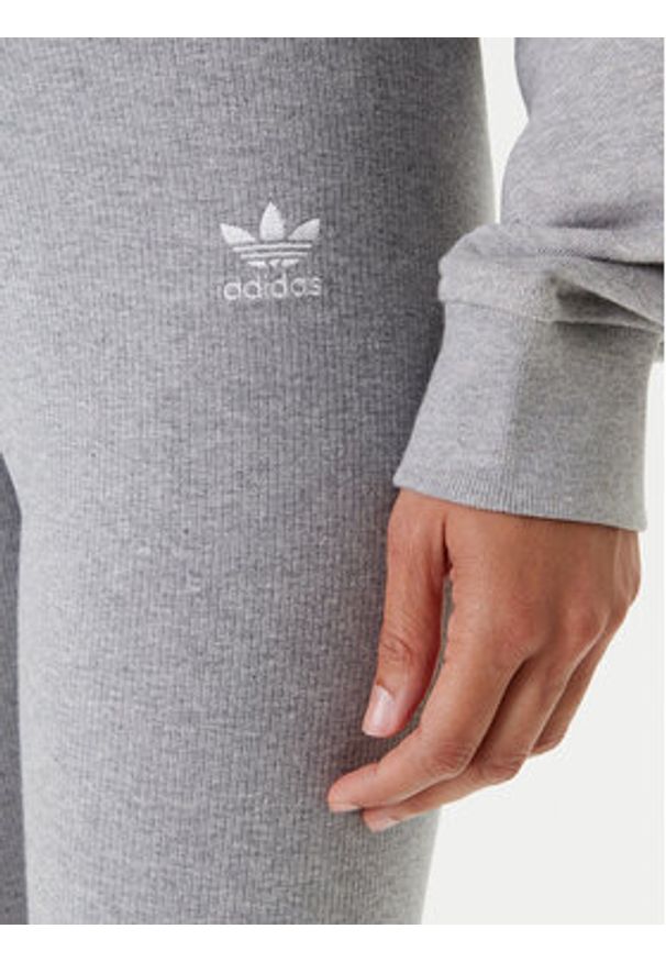 Adidas - adidas Legginsy Essentials IY9646 Szary Slim Fit. Kolor: szary. Materiał: bawełna, wiskoza
