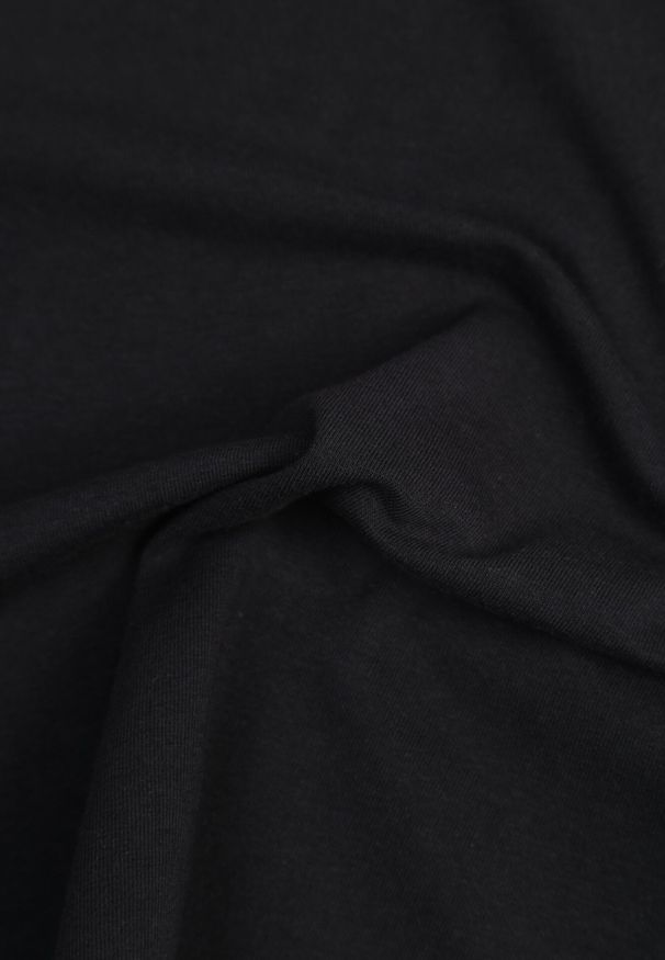 Born2be - Czarny Krótki T-shirt Oversize Lilu. Okazja: na co dzień. Kolor: czarny. Materiał: tkanina, bawełna. Długość: krótkie. Sezon: lato, wiosna. Styl: elegancki, casual