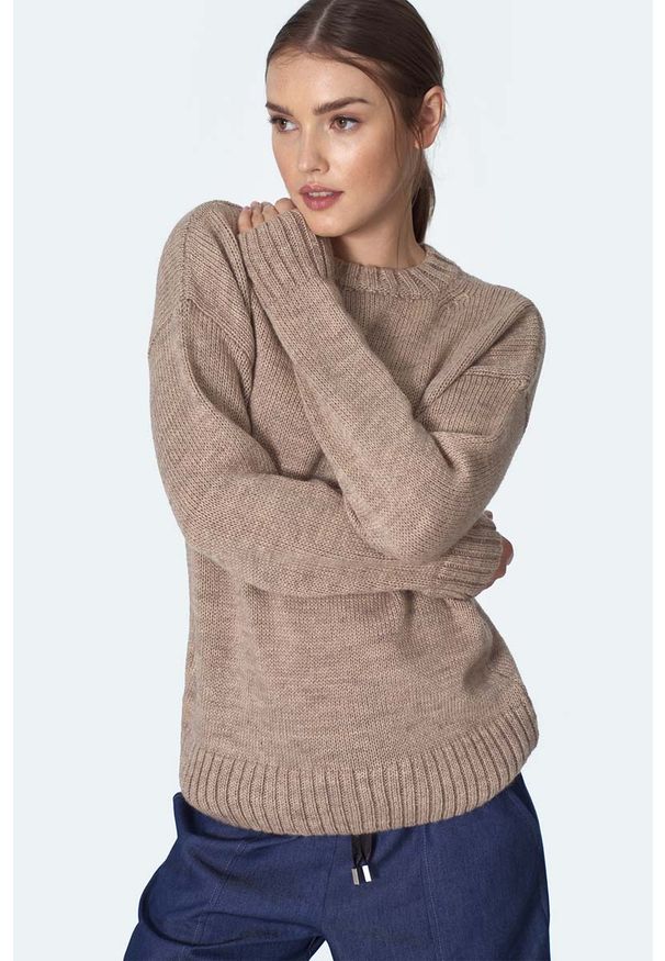 Nife - Klasyczny Sweter Zakładany przez Głowę - Beżowy. Kolor: beżowy. Materiał: nylon, akryl. Styl: klasyczny
