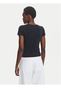 Converse T-Shirt 10027252-A02 Czarny Slim Fit. Kolor: czarny. Materiał: syntetyk