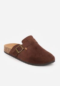 Born2be - Ciemnobrązowe Klapki w Stylu Chodaków na Korkowej Podeszwie z Klamrą Saleilla. Okazja: na co dzień. Kolor: brązowy. Materiał: jeans. Sezon: lato. Styl: klasyczny, casual #5