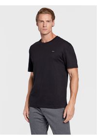 Calvin Klein T-Shirt K10K110669 Czarny Regular Fit. Kolor: czarny. Materiał: bawełna #1