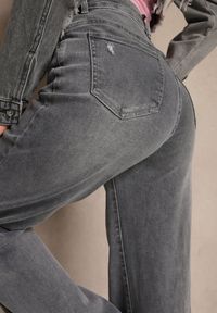 Renee - Szare Jeansy High Waist z Szeroką Nogawką Zdobione Przetarciami Liozina. Stan: podwyższony. Kolor: szary. Wzór: aplikacja. Styl: sportowy, elegancki