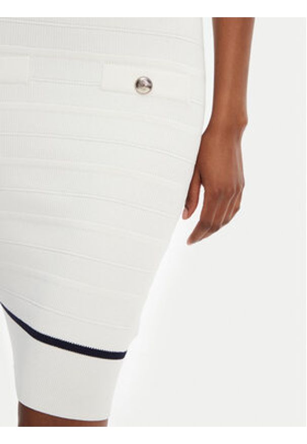 Marciano Guess Sukienka codzienna 5RGK99 5640Z Écru Regular Fit. Okazja: na co dzień. Kolor: kremowy. Materiał: wiskoza. Typ sukienki: proste. Styl: casual
