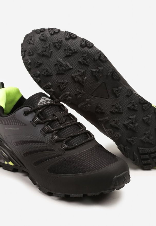 Born2be - Czarno-Zielone Buty Sportowe Sneakersy z Efektem Ombre na Tłoczonej Podeszwie Nelloti. Okazja: na co dzień. Kolor: czarny. Materiał: jeans. Sezon: lato, wiosna