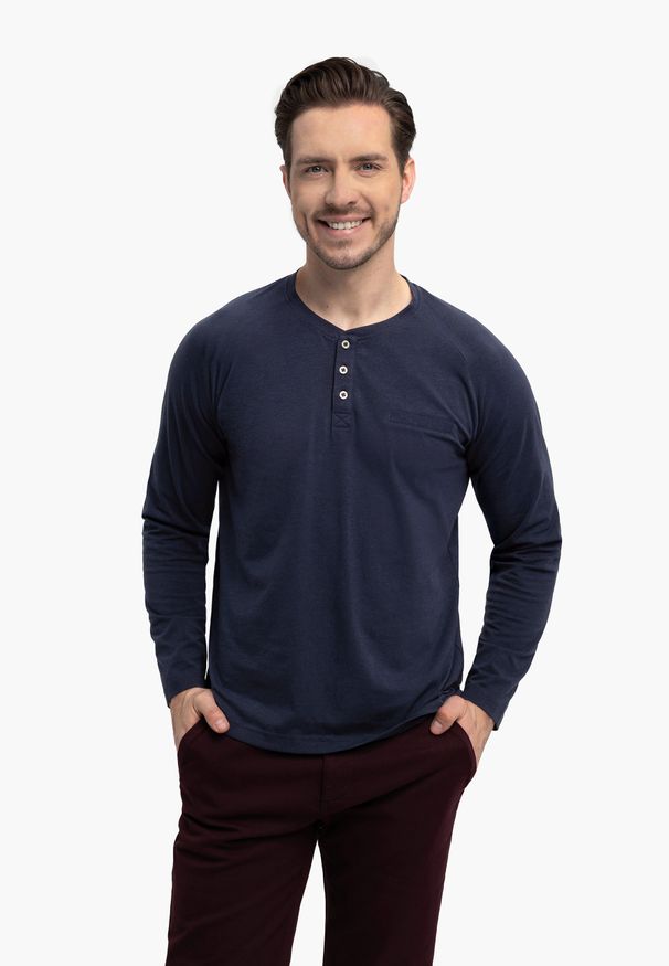 Volcano - Longsleeve z dekoltem z guzikami L-CHARL. Okazja: na co dzień. Kolor: niebieski. Materiał: skóra, dzianina, jersey. Długość rękawa: długi rękaw. Długość: długie. Wzór: melanż. Styl: casual