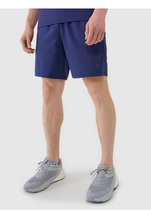 4f - 4F Spodenki treningowe szybkoschnące męskie - granatowe 3XL. Kolor: niebieski. Materiał: dzianina, elastan, włókno, syntetyk, materiał. Długość: krótkie. Wzór: gładki, jednolity, ze splotem. Sport: fitness