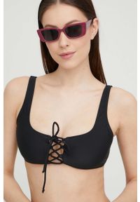 Juicy Couture dwuczęściowy strój kąpielowy kolor czarny miękka miseczka. Kolor: czarny. Wzór: nadruk #5