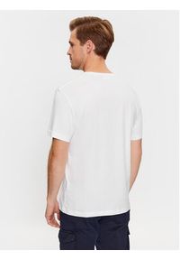 GANT - Gant T-Shirt Reg Archive Shield Emb Ss 2067004 Biały Regular Fit. Kolor: biały. Materiał: bawełna