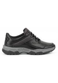 Olivier Buty Męskie skórzane casual 842MA czarne. Okazja: na co dzień. Zapięcie: pasek. Kolor: czarny. Materiał: skóra. Wzór: paski. Sezon: lato, jesień, wiosna. Styl: casual #4