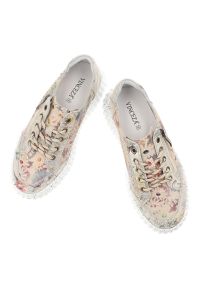 Sneakersy damskie Vinceza, cholewka ze skóry naturalnej z kolorowym, kwiatowym wzorem klasyczne sznurowanie dodatkowe zapięcie na zamek z boku, złote. Zapięcie: sznurówki. Kolor: złoty. Materiał: skóra. Szerokość cholewki: normalna. Wzór: kolorowy, kwiaty #5