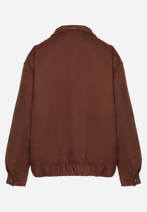 Born2be - Brązowa Kurtka Bomberka ze Ściągaczami i Suwakiem w Stylu Retro Zenissa. Okazja: na co dzień, na spacer. Kolor: brązowy. Materiał: dzianina, jeans. Długość rękawa: długi rękaw. Długość: długie. Styl: retro