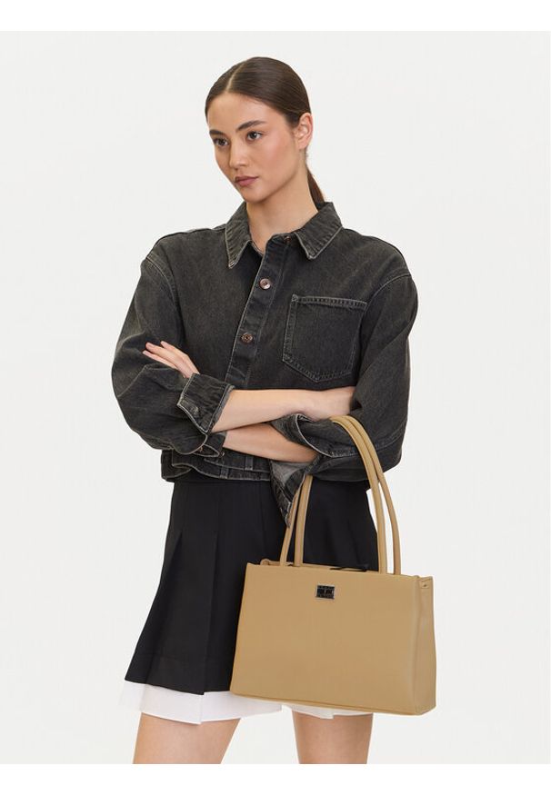 Tommy Jeans Torebka Tjw American Cool Med Tote AW0AW17297 Beżowy. Kolor: beżowy. Materiał: skórzane