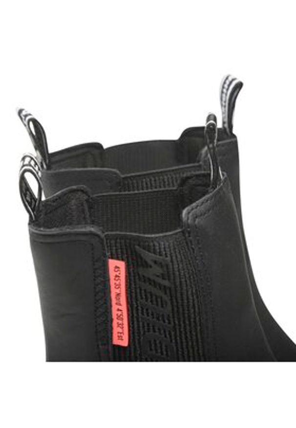 Palladium Sztyblety Revolt Chelsea Rangr 98356-001-M Czarny. Kolor: czarny. Materiał: skóra
