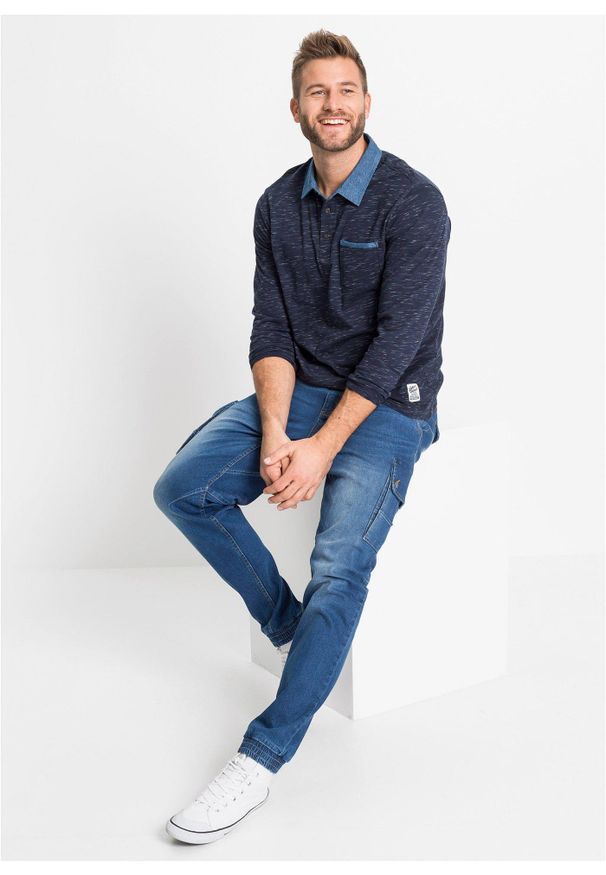 bonprix - Koszulka polo z czystej bawełny. Typ kołnierza: polo. Kolor: niebieski. Materiał: bawełna, tkanina. Długość rękawa: długi rękaw. Długość: długie