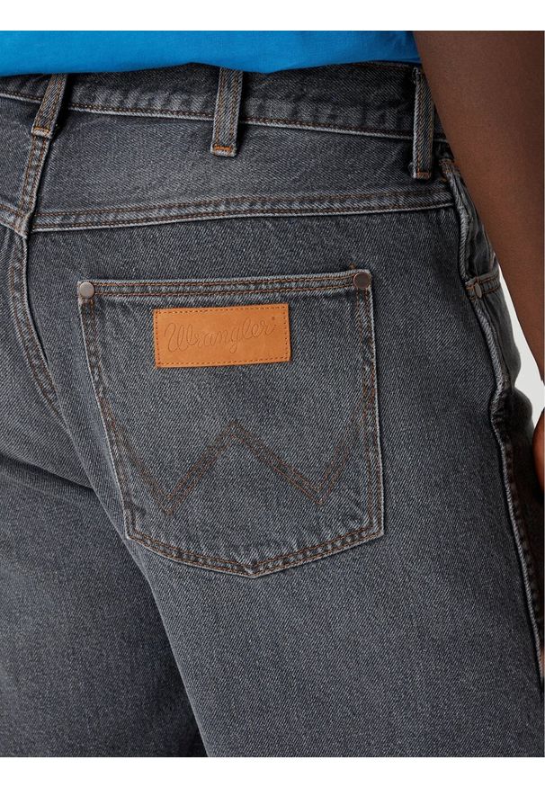 Wrangler - WRANGLER FRONTIER SHORT MĘSKIE SZORTY KRÓTKIE SPODENKI BLACK BIRD W16WEBY99 112331099. Długość: krótkie