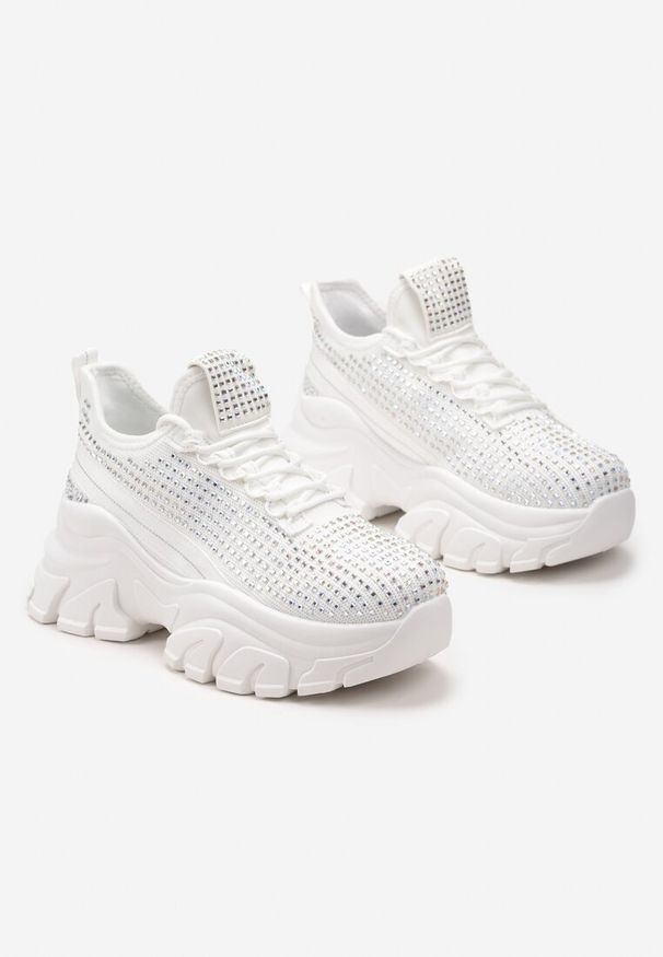 Renee - Białe Sneakersy na Platformie z Cholewką z Cyrkoniami Harilena. Okazja: na co dzień. Kolor: biały. Szerokość cholewki: normalna. Obcas: na platformie