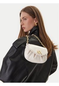 Armani Exchange Torebka XW002165 AF21363 U1003 Biały. Kolor: biały. Materiał: skórzane #1