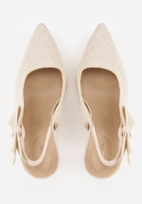 Born2be - Beżowe Dzianinowe Szpilki VICES z Odkrytą Piętą i Wkładką z Efektem Poduszki Zdobione Kokardą Onosea. Okazja: na co dzień. Zapięcie: pasek. Kolor: beżowy. Materiał: dzianina. Wzór: aplikacja. Obcas: na szpilce. Styl: casual, klasyczny #2