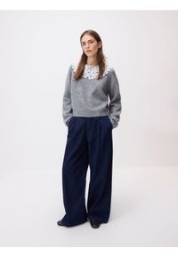 Reserved - Sweter z ozdobnym kołnierzem - szary. Kolor: szary. Materiał: dzianina, wełna #1