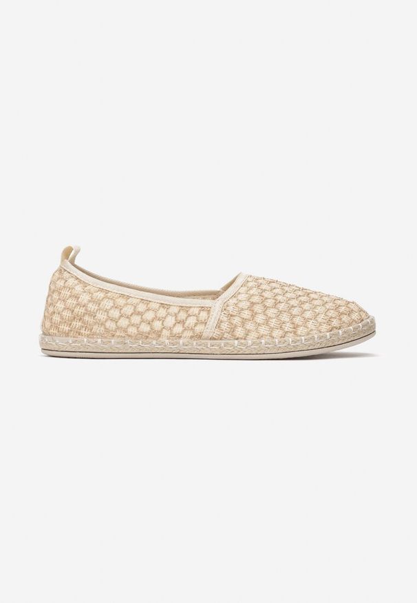 Renee - Jasnobeżowe Espadryle Heliriye. Wysokość cholewki: przed kostkę. Nosek buta: okrągły. Zapięcie: bez zapięcia. Kolor: beżowy. Materiał: materiał. Szerokość cholewki: normalna. Obcas: na płaskiej podeszwie