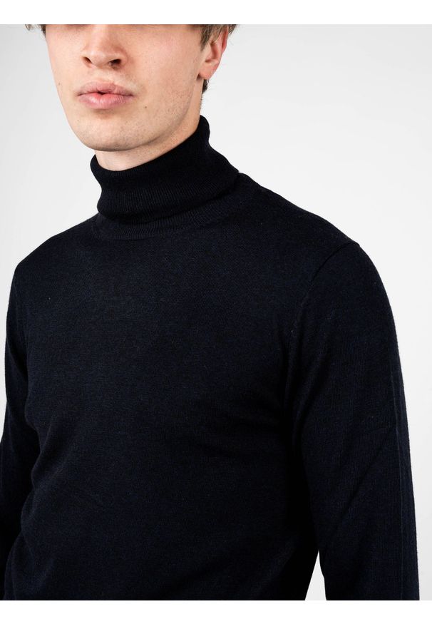 Xagon Man Sweter "Turtleneck" | A22081 & ELV18 | Mężczyzna | Granatowy. Okazja: na co dzień. Typ kołnierza: golf. Kolor: niebieski. Materiał: wełna, poliester, nylon, akryl. Styl: casual