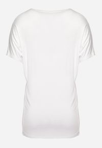 Born2be - Biały T-shirt z Rękawami w typie Nietoperza Salilena. Okazja: na co dzień. Kolor: biały. Materiał: jeans. Wzór: aplikacja. Styl: casual, elegancki, wizytowy