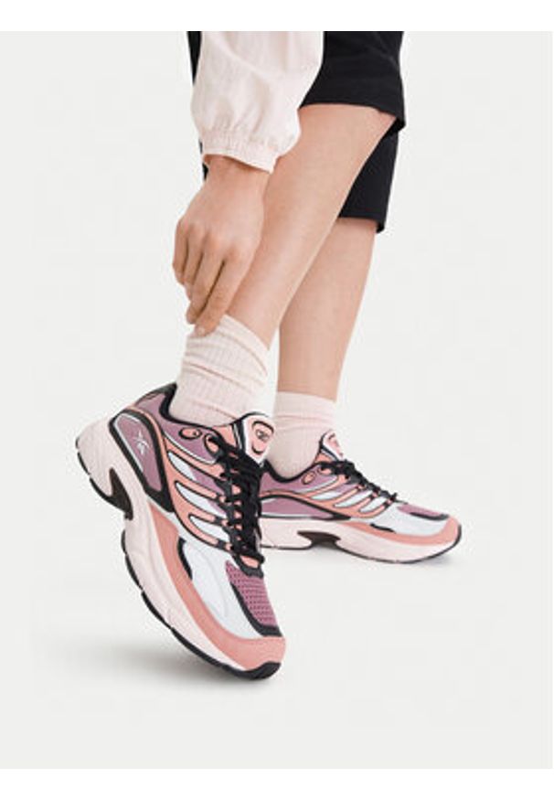 Reebok Sneakersy EO-PREMIER ROAD CONTROL 100245182 Kolorowy. Materiał: materiał. Wzór: kolorowy