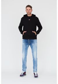 Tommy Jeans - TOMMY JEANS Czarna bluza z kapturem. Typ kołnierza: kaptur. Kolor: czarny