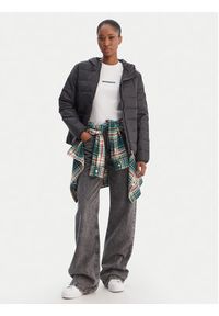 Roxy Kurtka zimowa Wind Bliss ERJJK03618 Czarny Relaxed Fit. Kolor: czarny. Materiał: syntetyk. Sezon: zima #4