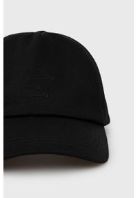 outhorn - Outhorn czapka bawełniana kolor czarny gładka. Kolor: czarny. Materiał: bawełna. Wzór: gładki
