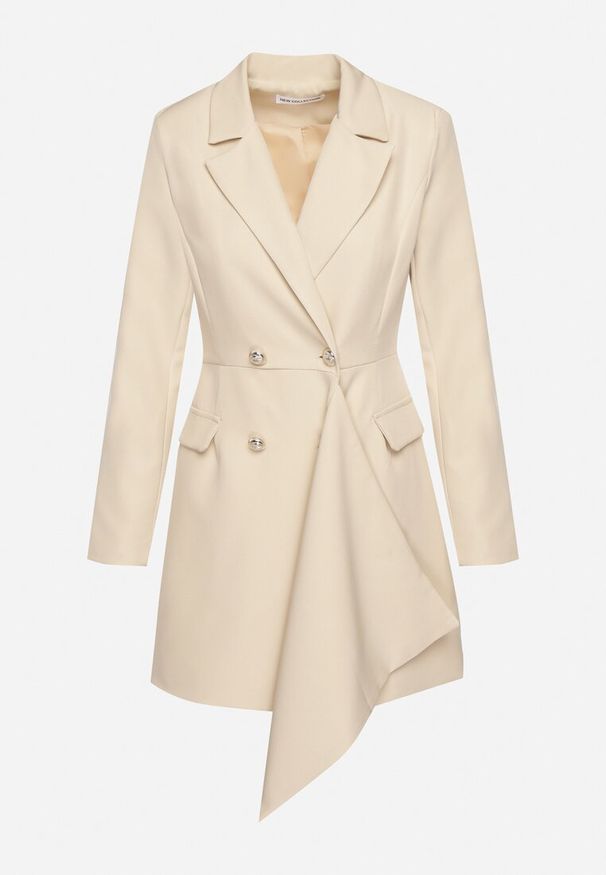 Born2be - Jasnobeżowa Taliowana Sukienka o Kroju Marynarki z Mini Trenem Besista. Kolor: beżowy. Materiał: poliester. Długość rękawa: długi rękaw. Wzór: aplikacja. Styl: klasyczny, elegancki. Długość: mini