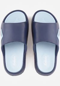 Born2be - Granatowe Piankowe Klapki Basenowe na Grubej Podeszwie Atexia. Okazja: do domu, na co dzień, na plażę. Kolor: niebieski. Materiał: dresówka. Sezon: lato. Styl: sportowy, klasyczny, wakacyjny, casual #4