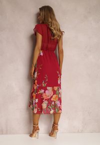 Renee - Bordowa Sukienka Keepey. Kolor: czerwony. Długość rękawa: krótki rękaw. Wzór: nadruk, kwiaty. Sezon: lato. Długość: midi #4