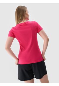 4f - 4F T-shirt slim z nadrukiem damski - różowy M. Okazja: na co dzień. Kolor: różowy. Materiał: materiał, jersey, dzianina. Wzór: nadruk. Styl: sportowy, klasyczny, casual