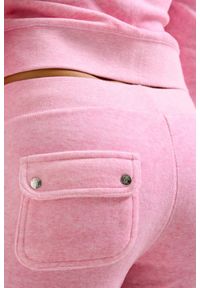 Juicy Couture - JUICY COUTURE Różowe damskie spodnie dresowe Layla Low Rise Pocket, Rozmiar M. Kolor: różowy. Materiał: dresówka #4